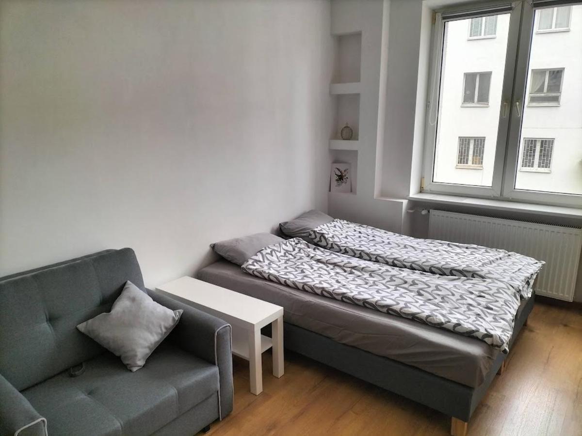 Apartament 2-3 Os Angorska Przy Stadionie Narodowym Warsaw Luaran gambar